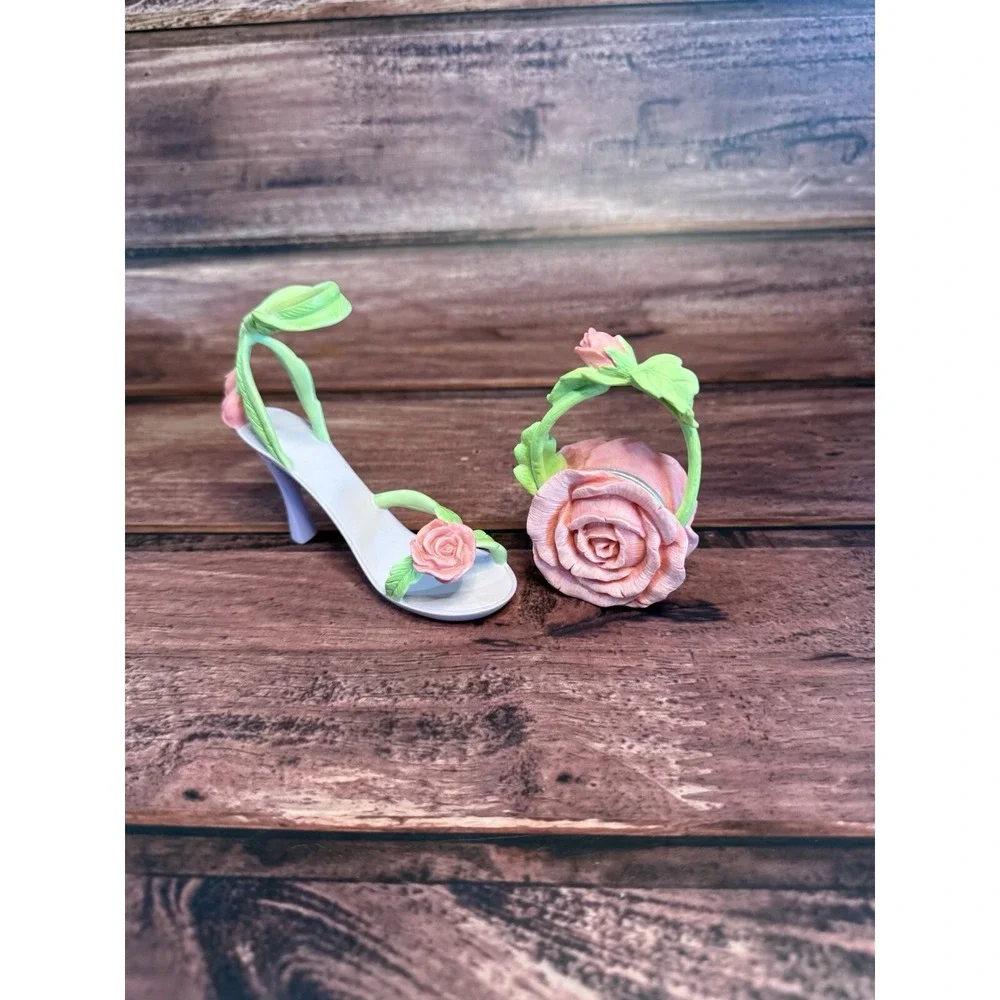 Avon Fine Collectibles All Dressed Up Miniature Shoe Rose Sandal & Purse Decor